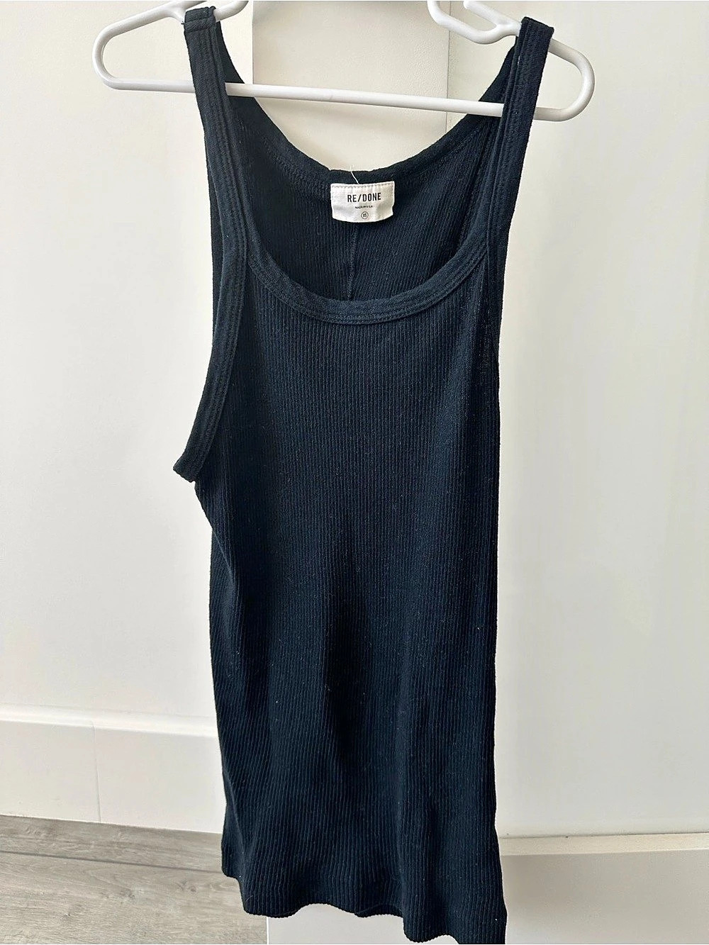 RE/DONE Hanes Ribbed Tank in Black Size XS